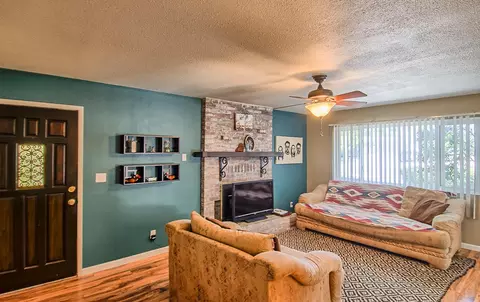 1113 Lorraine Dr, Redding, CA 96002 photo 3
