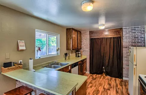 1113 Lorraine Dr, Redding, CA 96002 photo 8