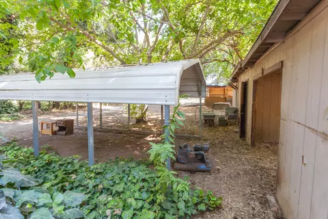 19235 W Niles, Redding, CA 96002 photo 30