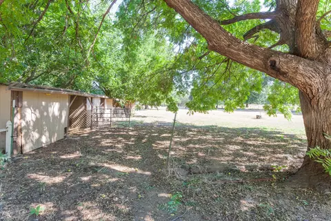 19235 W Niles, Redding, CA 96002 photo 31