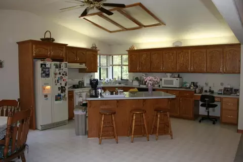 20088 Peridot Ln, Burney, CA 96013 photo 2