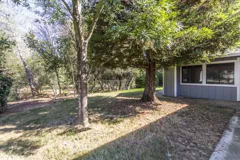 1363 Edgewood Dr, Redding, CA 96003 photo 28