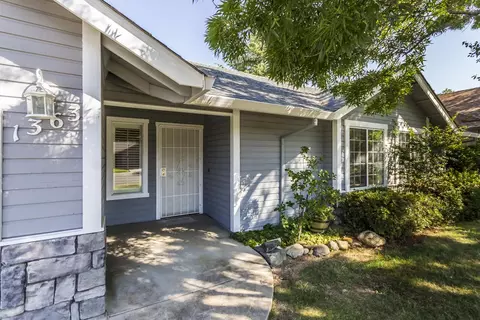 1363 Edgewood Dr, Redding, CA 96003 photo 3