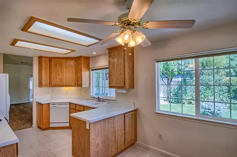 122 Yolla Bolly Trl, Redding, CA 96003 photo 10