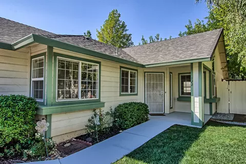 122 Yolla Bolly Trl, Redding, CA 96003 photo 3