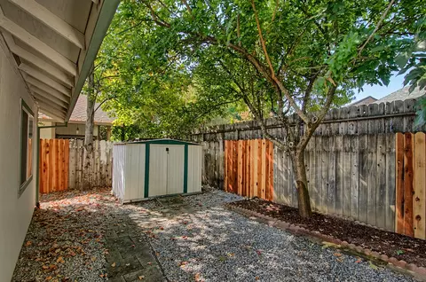 122 Yolla Bolly Trl, Redding, CA 96003 photo 28