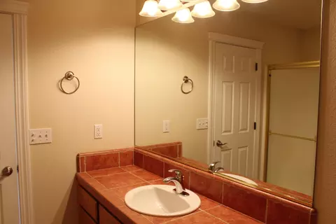 844 Collyer Dr, Redding, CA 96003 photo 12