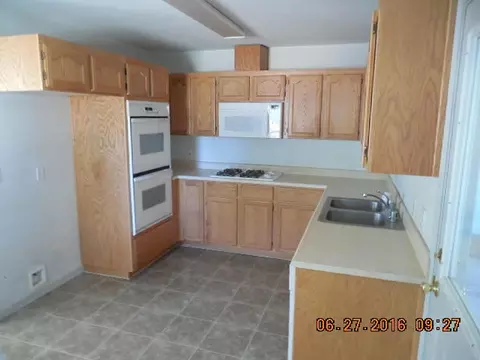 138 Dale Ave, Red Bluff, CA 96080 photo 5