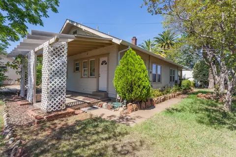 2128 Shasta St, Redding, CA 96001 photo 4