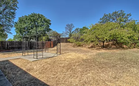 2520 Clover Creek St, Redding, CA 96002 photo 26