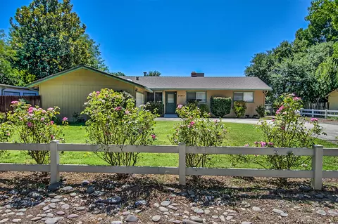 21877 Berkeley Dr, Palo Cedro, CA 96073 photo 1