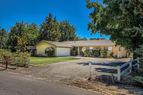 21877 Berkeley Dr, Palo Cedro, CA 96073 photo 3