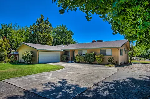 21877 Berkeley Dr, Palo Cedro, CA 96073 photo 2