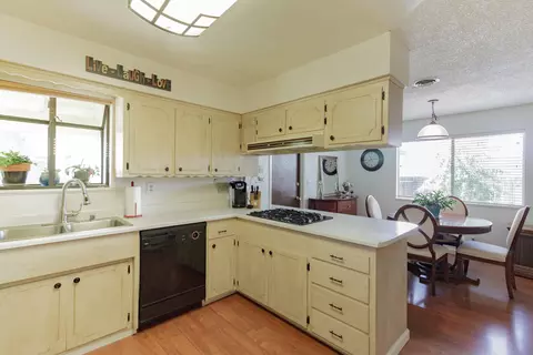 6716 Ferndale Dr, Redding, CA 96001 photo 10