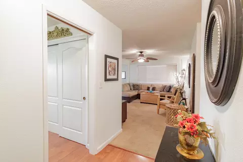 6716 Ferndale Dr, Redding, CA 96001 photo 3