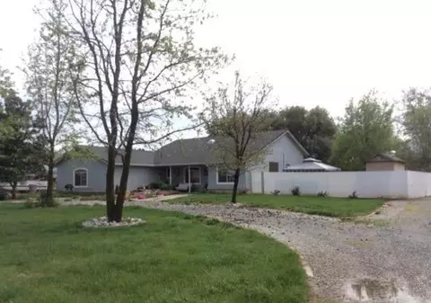 19415 Orchard Ln, Redding, CA 96002 photo 1