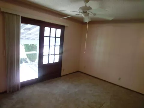 2174 Victor, Redding, CA 96002 photo 12