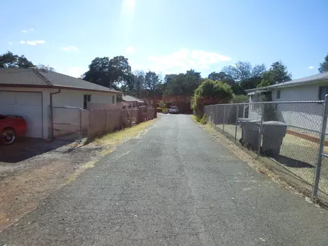 2174 Victor, Redding, CA 96002 photo 18