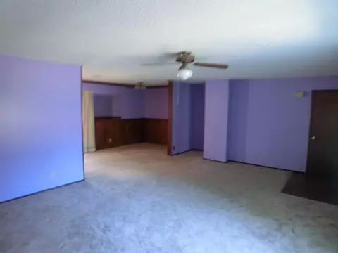 2174 Victor, Redding, CA 96002 photo 8