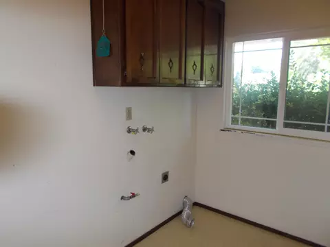 7053 Hermosa Way, Redding, CA 96002 photo 7