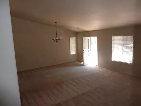 477 Dominica Ct, Redding, CA 96003 photo 8
