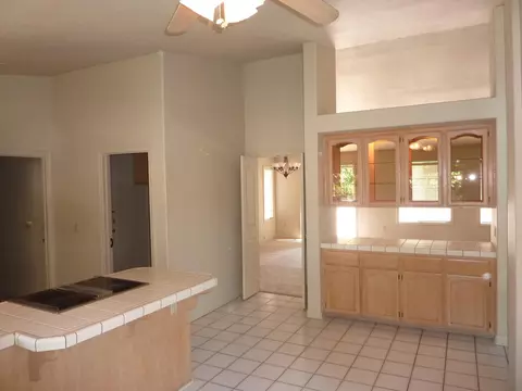 477 Dominica Ct, Redding, CA 96003 photo 5