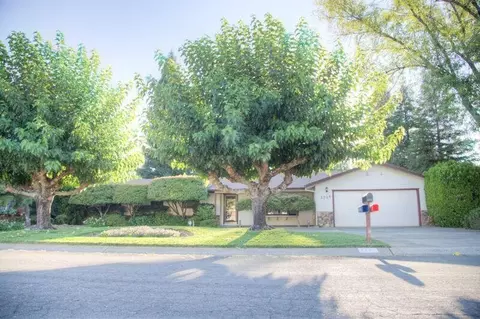 3708 Victoire Way, Redding, CA 96002 photo 17
