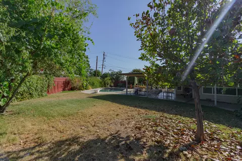 5781 Mountain View Dr, Redding, CA 96003 photo 21
