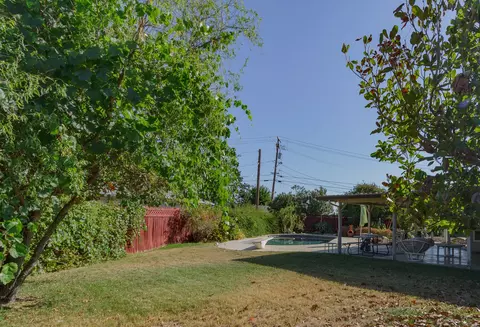 5781 Mountain View Dr, Redding, CA 96003 photo 22