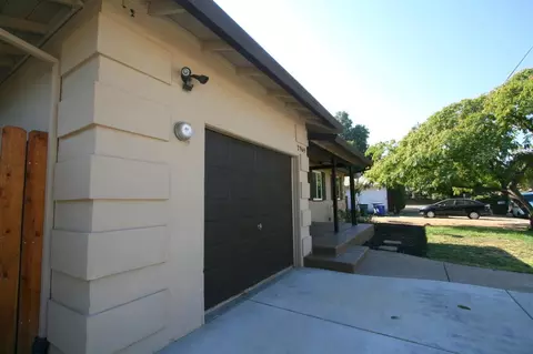 2969 Churn Ct, Redding, CA 96002 photo 2