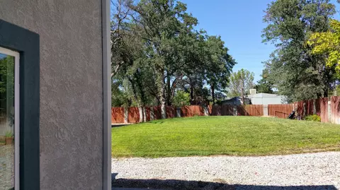 1451 Mishka Ct, Redding, CA 96003 photo 19