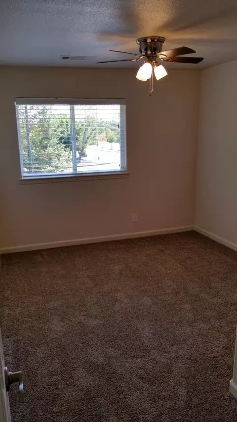 1451 Mishka Ct, Redding, CA 96003 photo 13