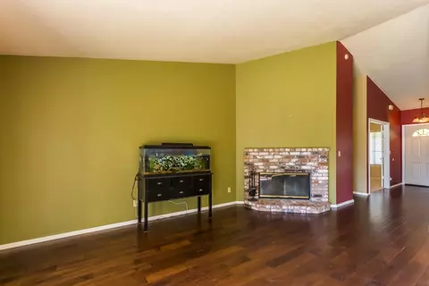 1949 Charade Way, Redding, CA 96003 photo 9