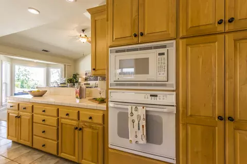 2979 Forest Hills Dr, Redding, CA 96002 photo 10
