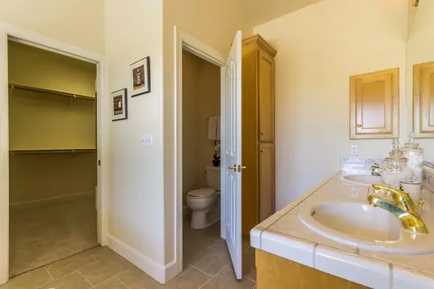 2979 Forest Hills Dr, Redding, CA 96002 photo 17