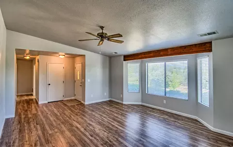 3795 Lake Forest Dr, Redding, CA 96003 photo 1