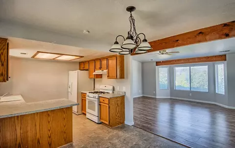 3795 Lake Forest Dr, Redding, CA 96003 photo 3