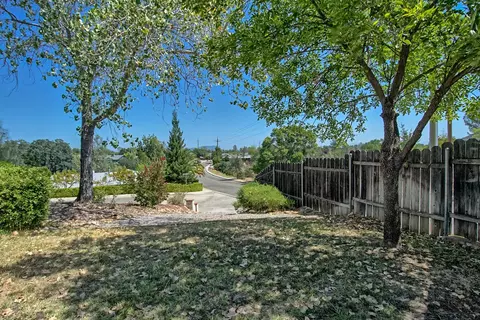 3795 Lake Forest Dr, Redding, CA 96003 photo 19