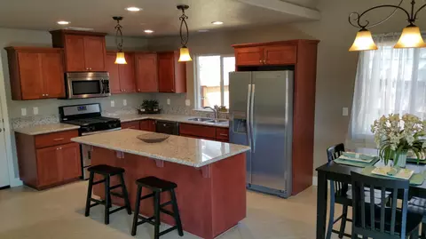 2871 Robert Ct, Redding, CA 96002 photo 7