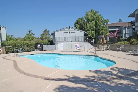 466 Ridgecrest Trl UNIT 137, Redding, CA 96003 photo 12