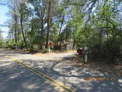 16590 Stanislaus Dr, Redding, CA 96001 photo 18
