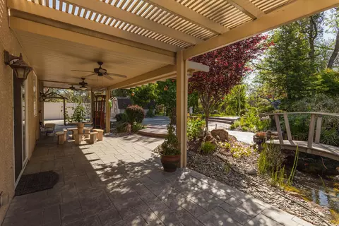 414 Spire Point Dr, Redding, CA 96003 photo 15