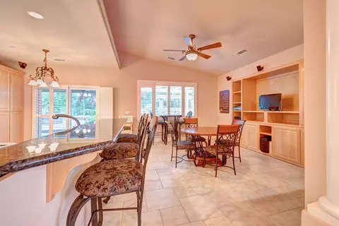414 Spire Point Dr, Redding, CA 96003 photo 4