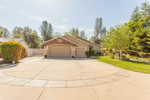 414 Spire Point Dr, Redding, CA 96003 photo 7