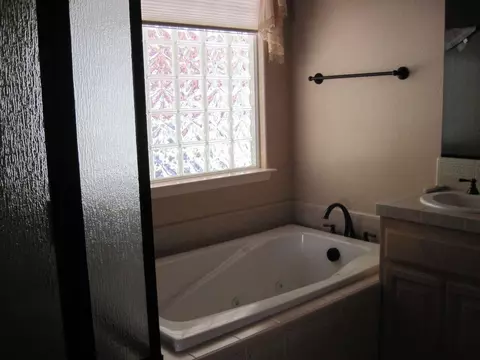 414 Spire Point Dr, Redding, CA 96003 photo 12