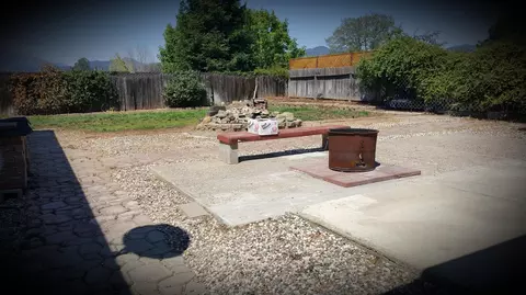 11442 Menlo Way, Redding, CA 96003 photo 6