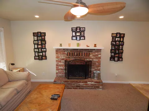 1735 Mesa St, Redding, CA 96001 photo 3