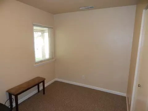 1735 Mesa St, Redding, CA 96001 photo 20