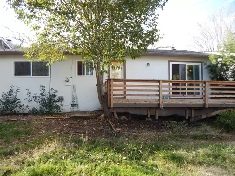 1735 Mesa St, Redding, CA 96001 photo 17