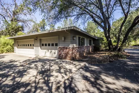 4170 Cheryl Dr, Redding, CA 96002 photo 4